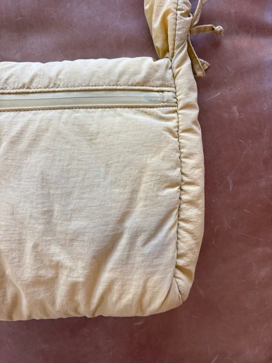 Olend Nina Crossbody Bag in Lime - Casual Everyday Shoulder Bag - Picture 4 of 5